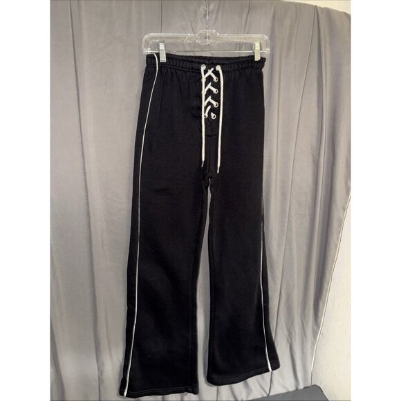PRETTYLITTLETHING Sweatpants Womens Size small Flare Leg Black PILLING - Picture 1 of 15